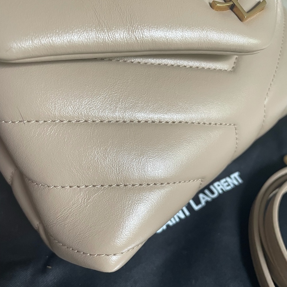❌SOLD❌ Saint Laurent Toy LouLou Light Dark Beige - Picture 8 of 15
